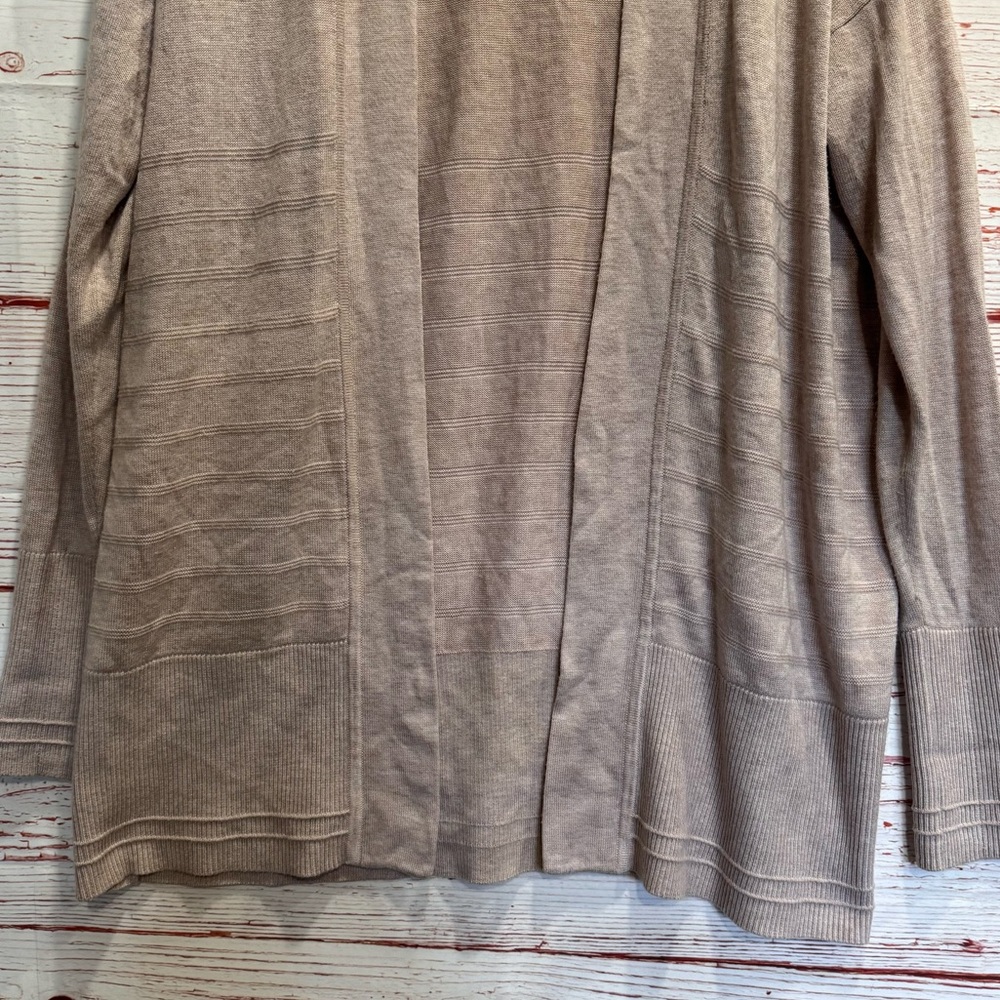 Lululemon Graceful Embrace Wrap in Heathered Pink Bliss Sz 10 - Picture 6 of 9